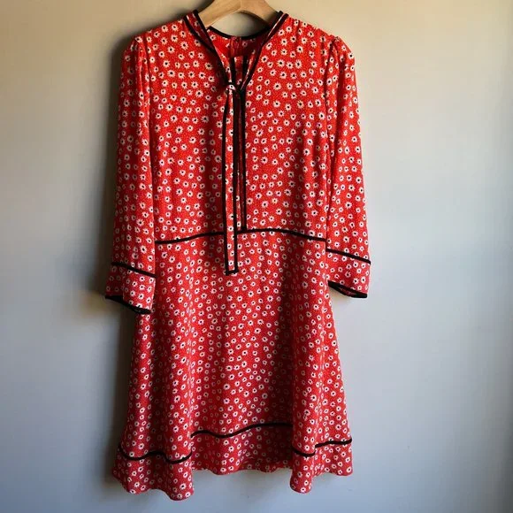 CeCe 🌺 Red Floral Dress with Black Trim - Picture 2 of 8